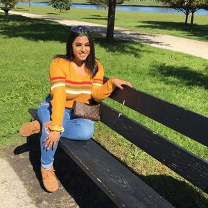 Meet your Posher, Ana